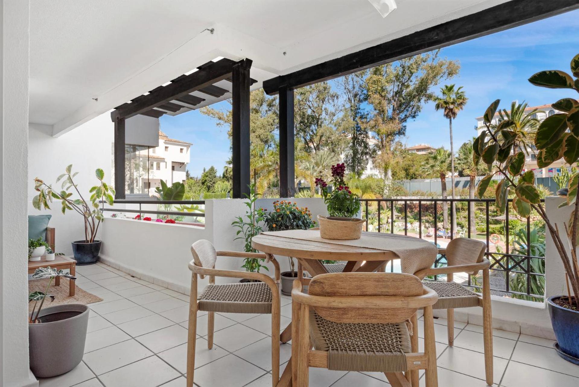 Charming And Spacious Apartment In Medina Garden - Puerto Banus Marbella Exterior photo